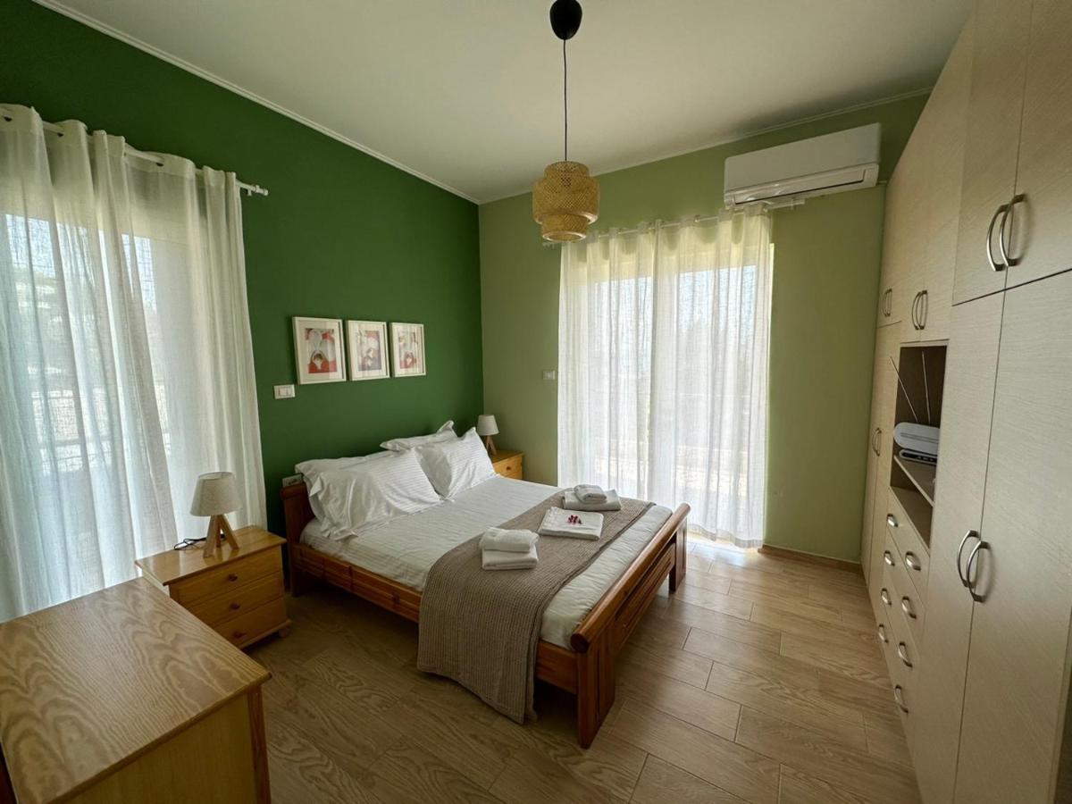 Comfy Hill Apartments Sarandë Exterior foto