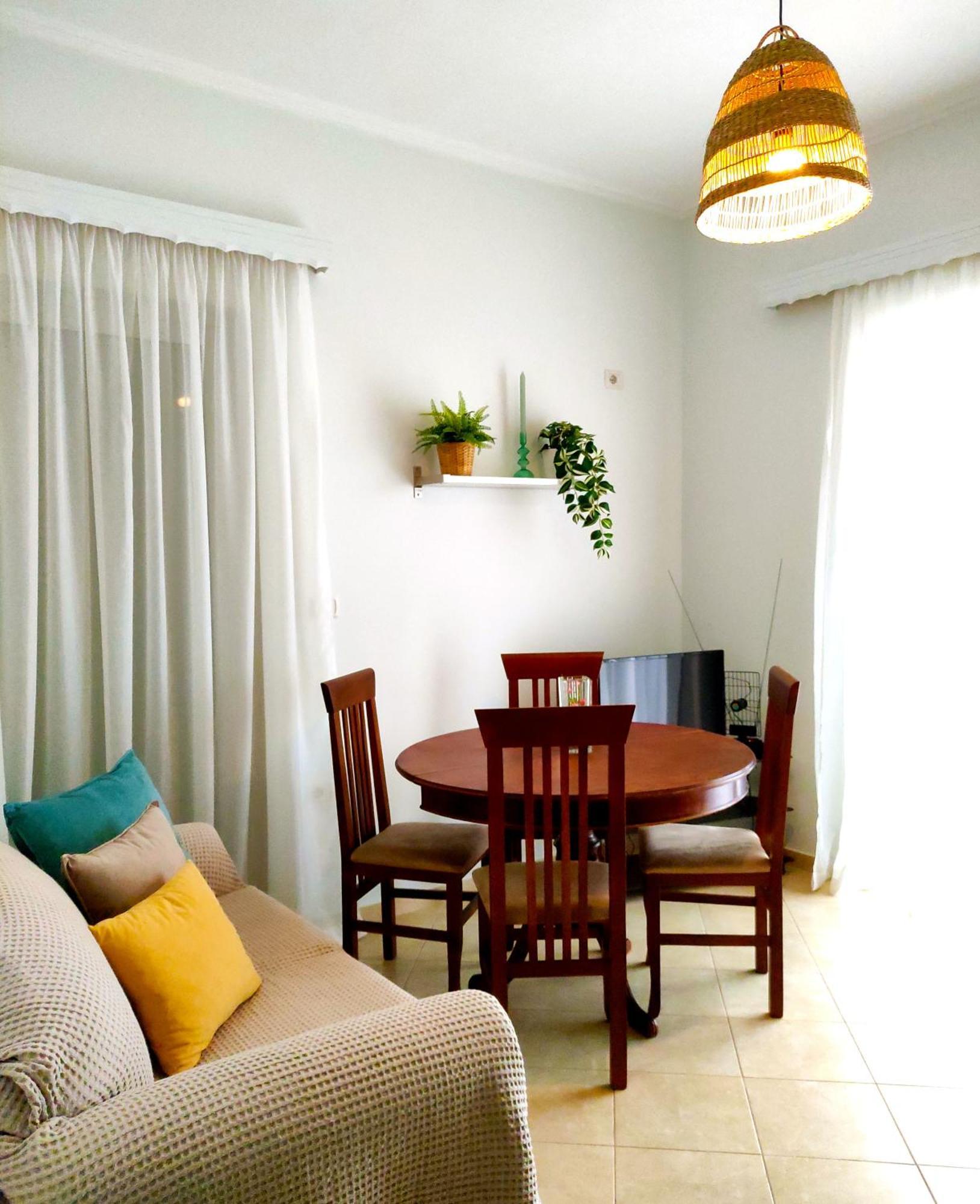 Comfy Hill Apartments Sarandë Exterior foto