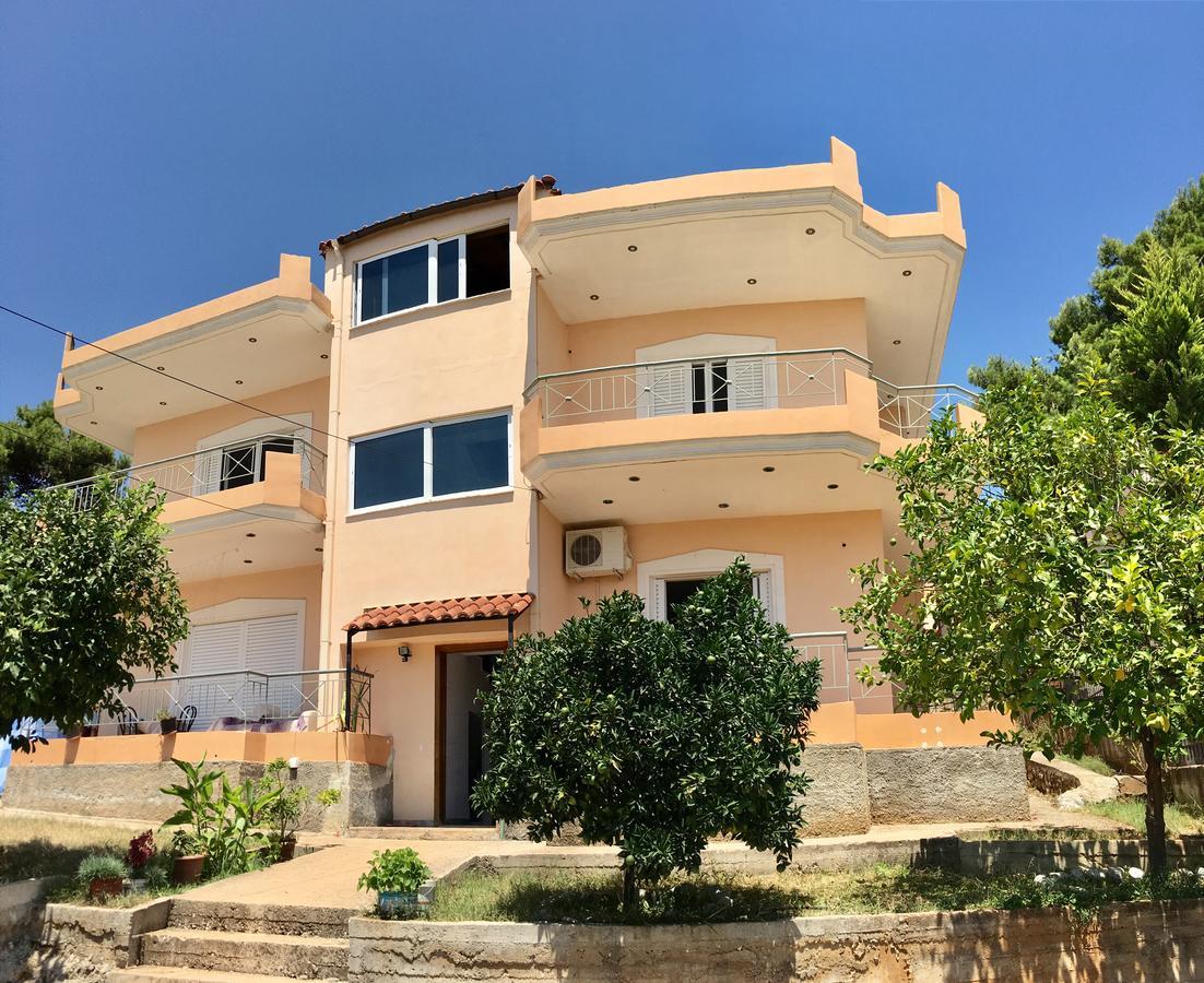 Comfy Hill Apartments Sarandë Exterior foto